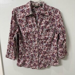 Eddie Bauer Floral Collared V Neck Burgundy Pink Floral Cotton Button-Up M EUC